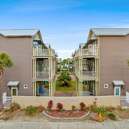 Crescent Moon Palace - A Luxury Home With Pool, Parking, Just Steps To The Beach Panama City Beach Εξωτερικό φωτογραφία
