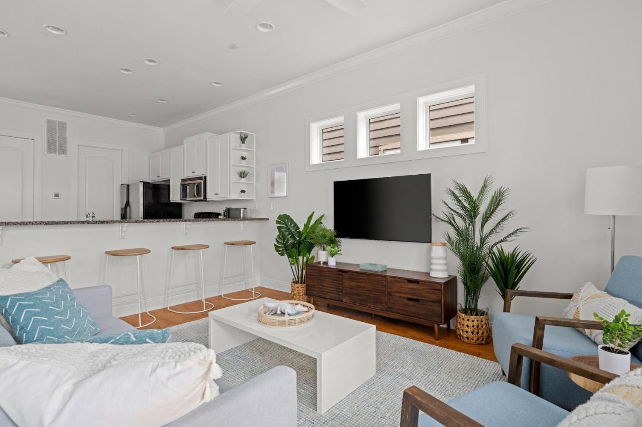 Crescent Moon Palace - A Luxury Home With Pool, Parking, Just Steps To The Beach Panama City Beach Εξωτερικό φωτογραφία