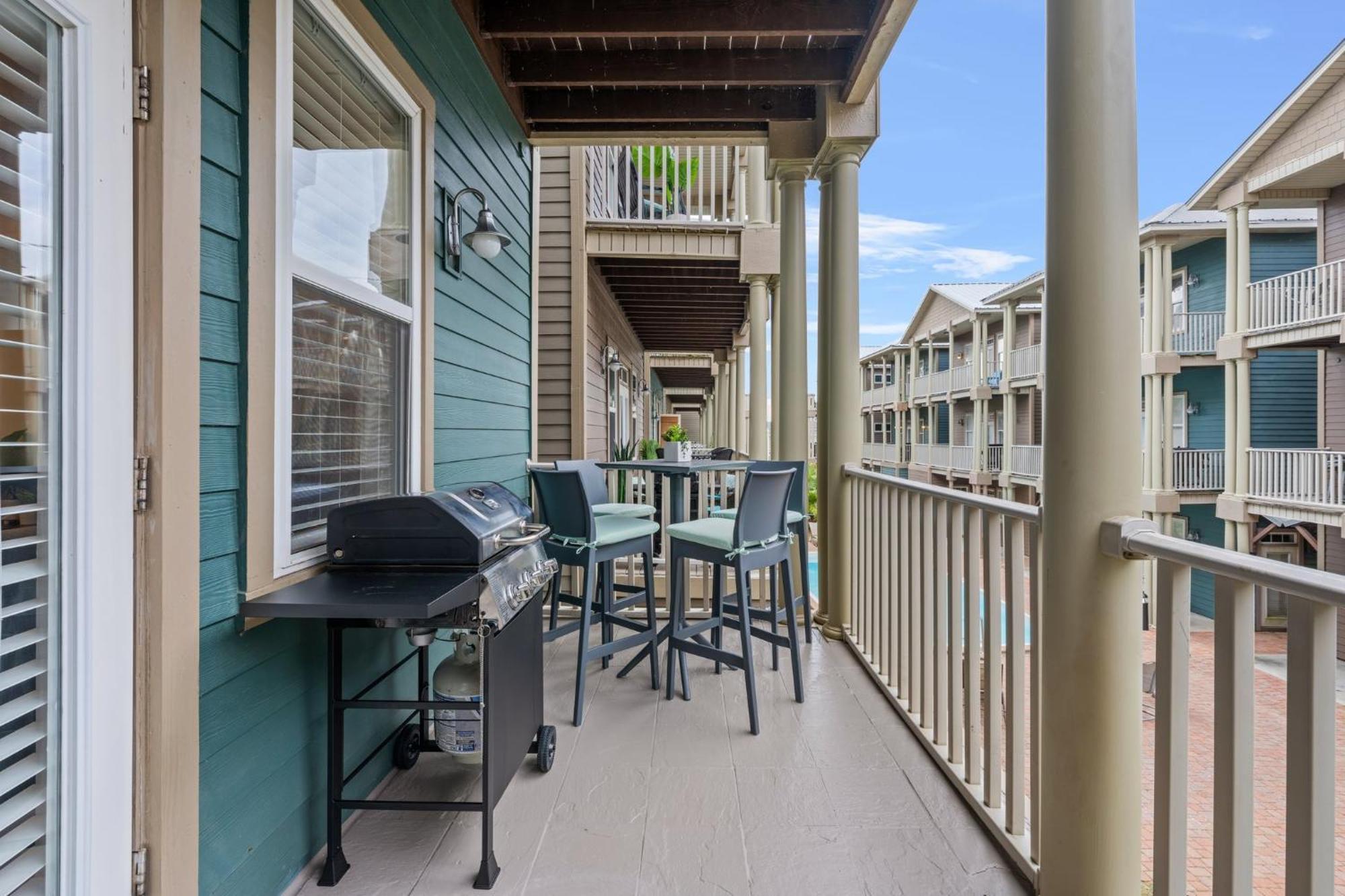 Crescent Moon Palace - A Luxury Home With Pool, Parking, Just Steps To The Beach Panama City Beach Εξωτερικό φωτογραφία