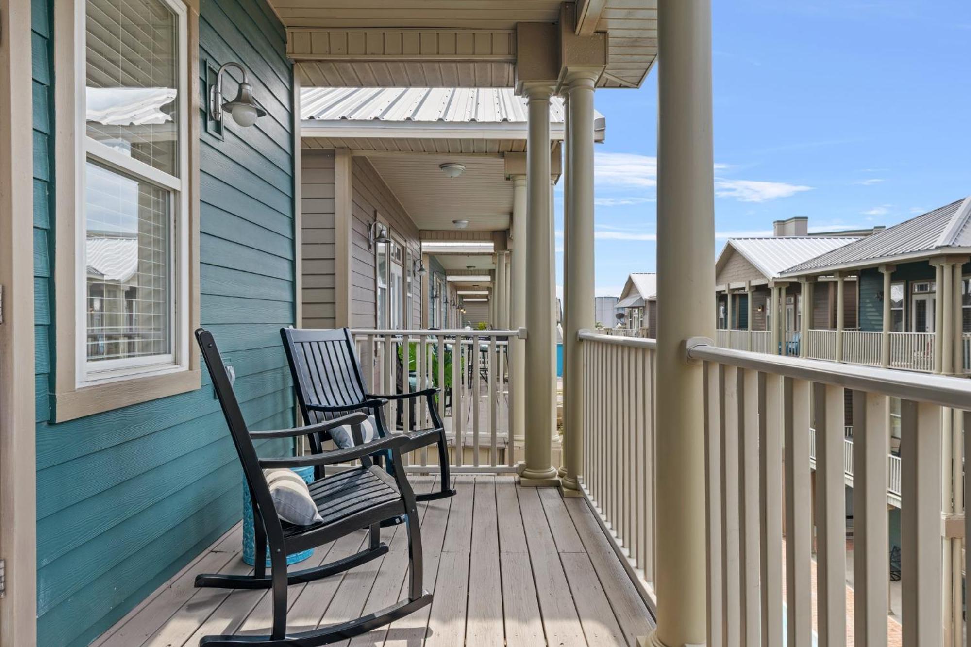Crescent Moon Palace - A Luxury Home With Pool, Parking, Just Steps To The Beach Panama City Beach Εξωτερικό φωτογραφία