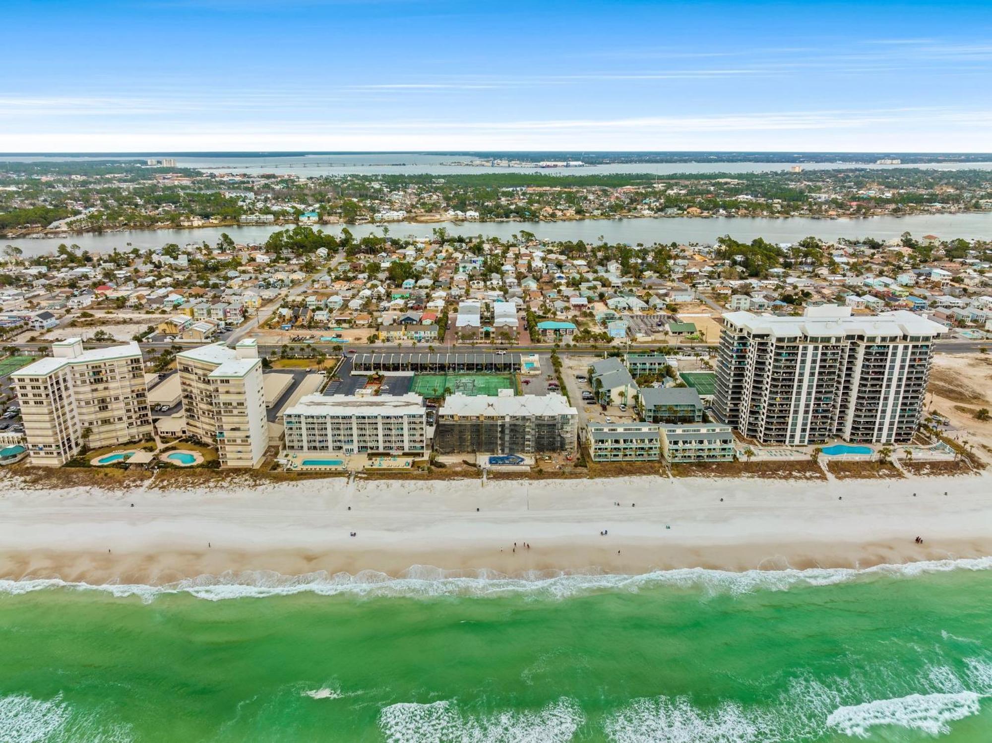 Crescent Moon Palace - A Luxury Home With Pool, Parking, Just Steps To The Beach Panama City Beach Εξωτερικό φωτογραφία